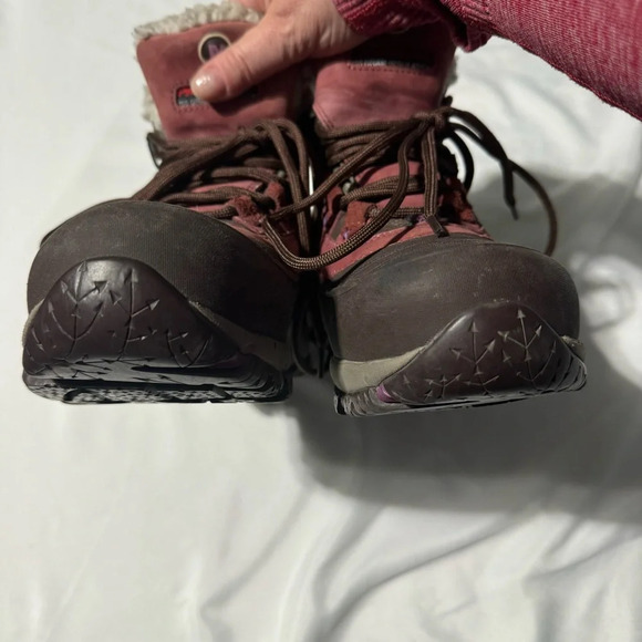 Merrell Winterlude 6  Hiking Boots Brown/Raspberry Vibram Size 6 - Picture 5 of 15